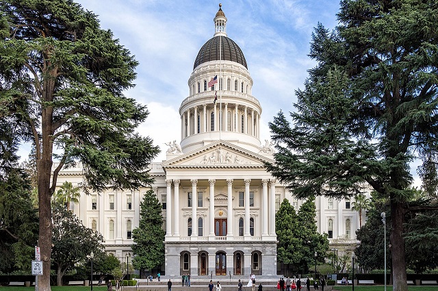 Cheap flights to Sacramento